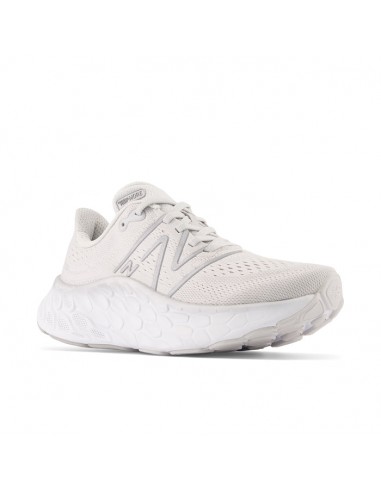 Womens New Balance Fresh Foam More V4 in Summer Fog/Rain Cloud Faites des économies